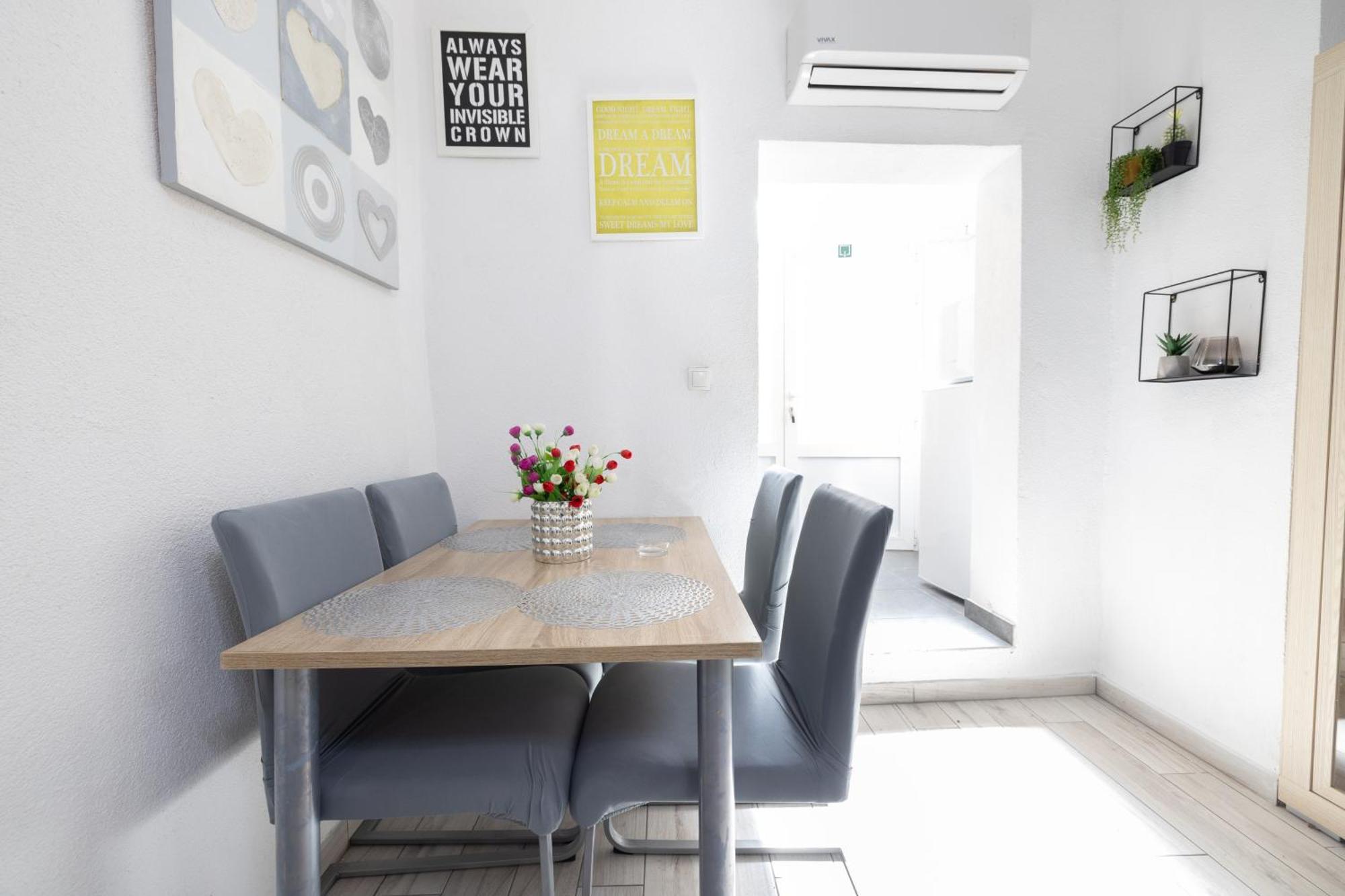 מאקרסקה Apartments Antea מראה חיצוני תמונה